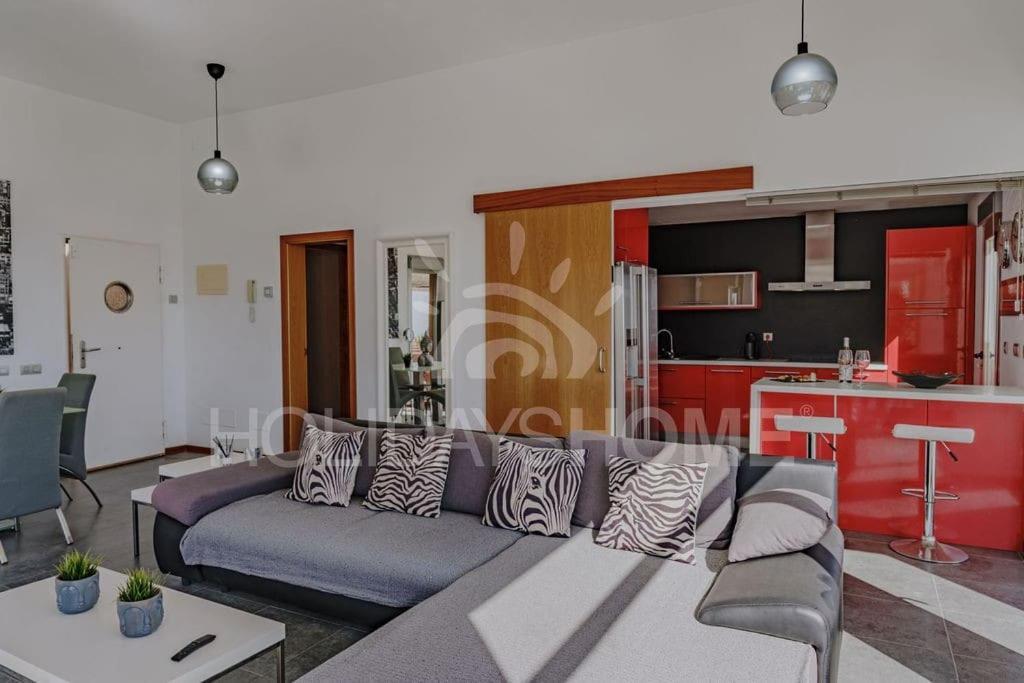Villa Namaste Private Pool Caleta De Fuste By Holidays Home Екстериор снимка